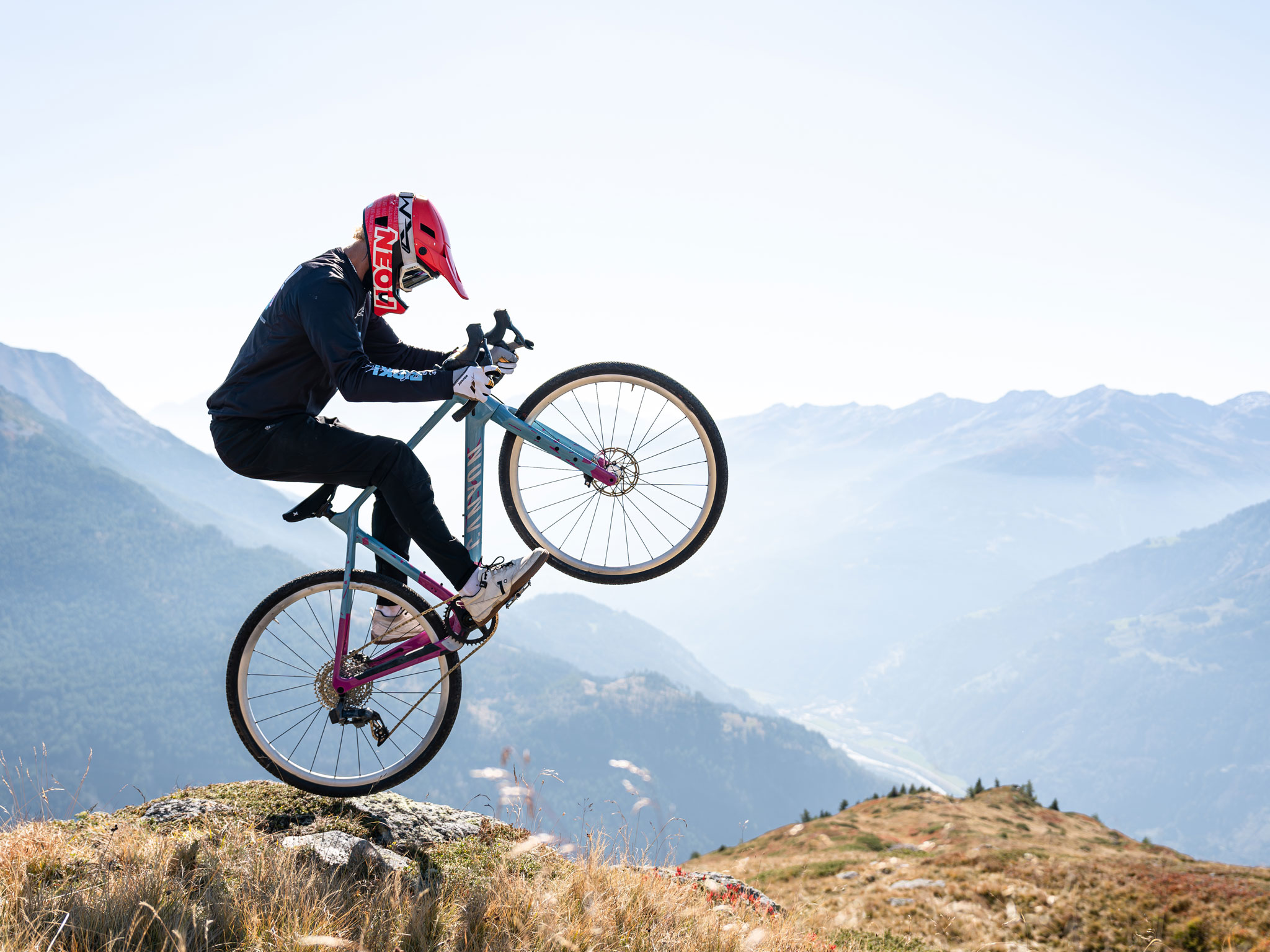 2-Gravel-Mania-2048-x-1536-1