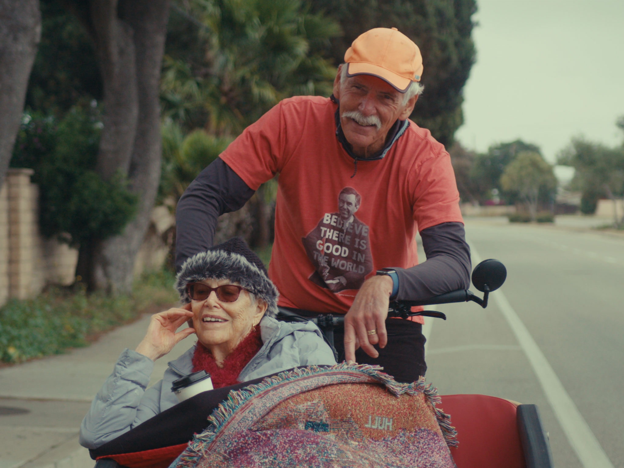 3-Cycling-Without-Age-2048-x-1536