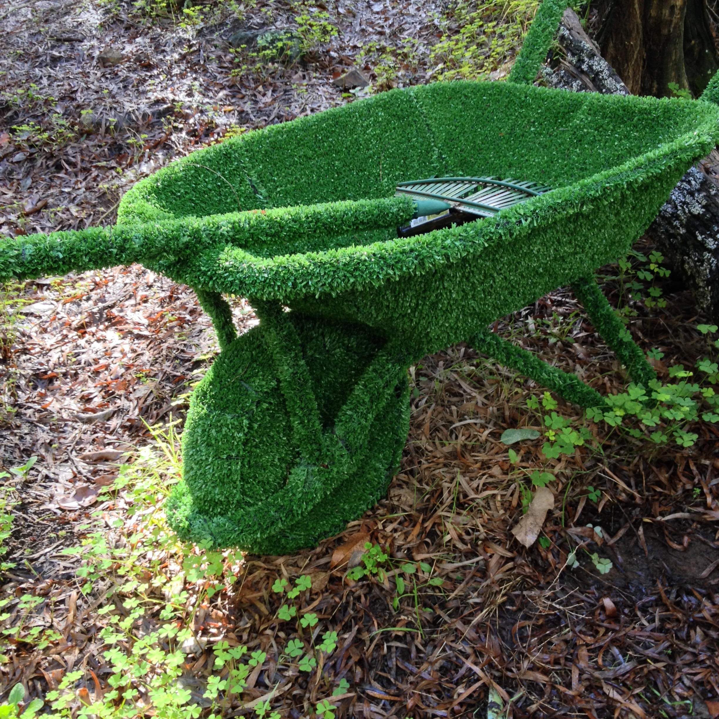 Outdoor-Furniture-Eastman-Barrow