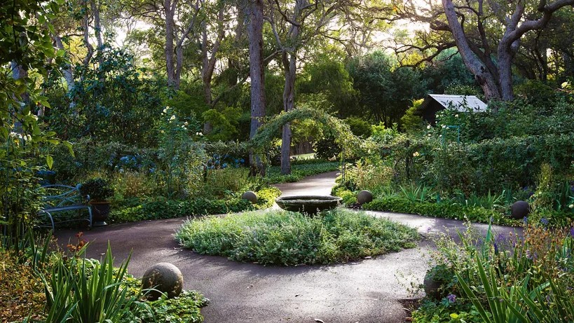 garden-greenery-landscape-acs1116p58-20170818164010