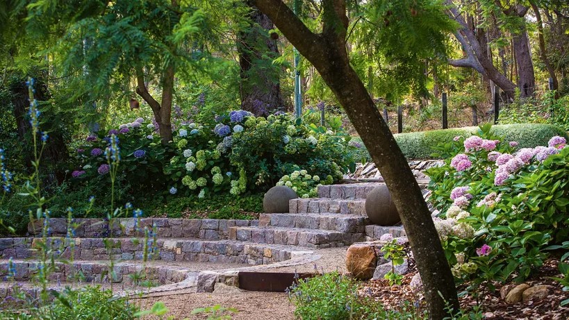 garden-landscape-stairs-acs1116p58-20170804185153